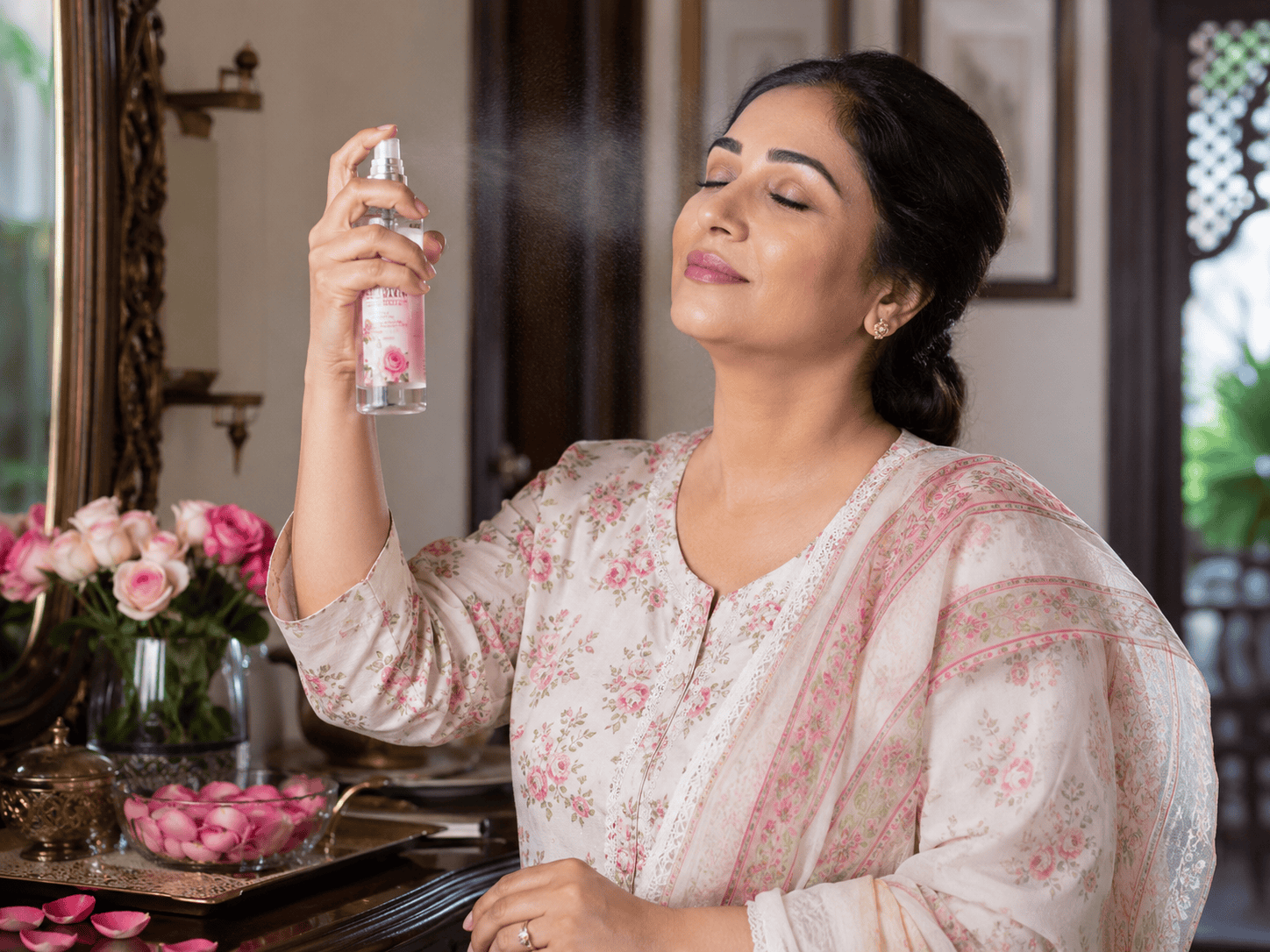 Benefits of Rose Water for Face and Skin